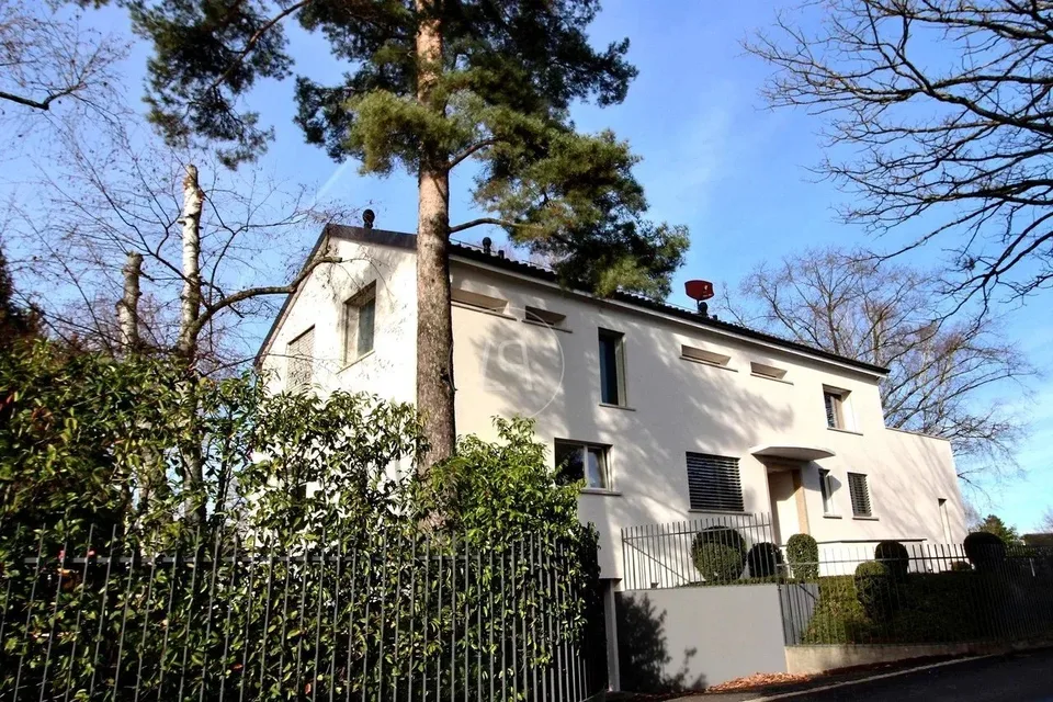 Exclusivité: Belle villa familiale, 6 chambres à coucher ? Chambésy, – photo 4 sur 13