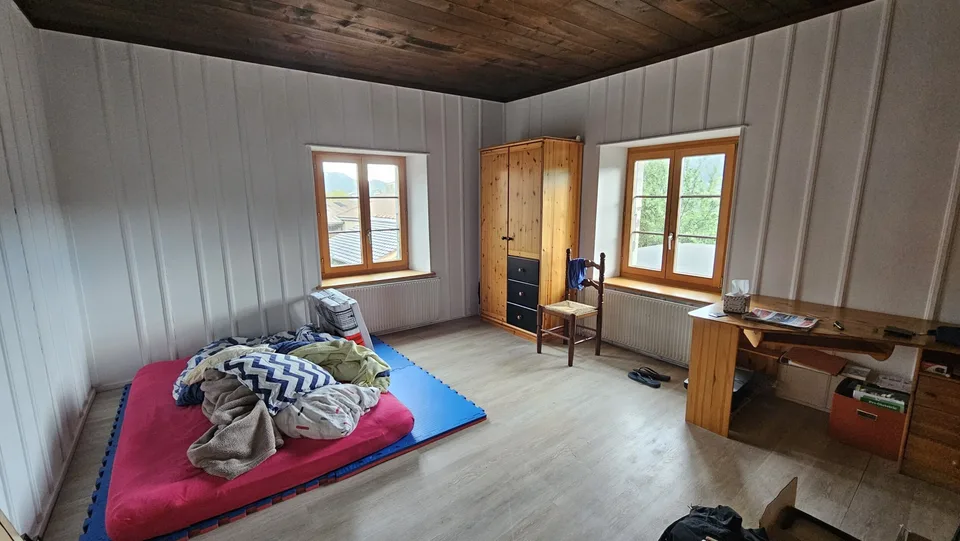 Cozy 3.5-room apartment on the 1st floor for rent in Sornetan