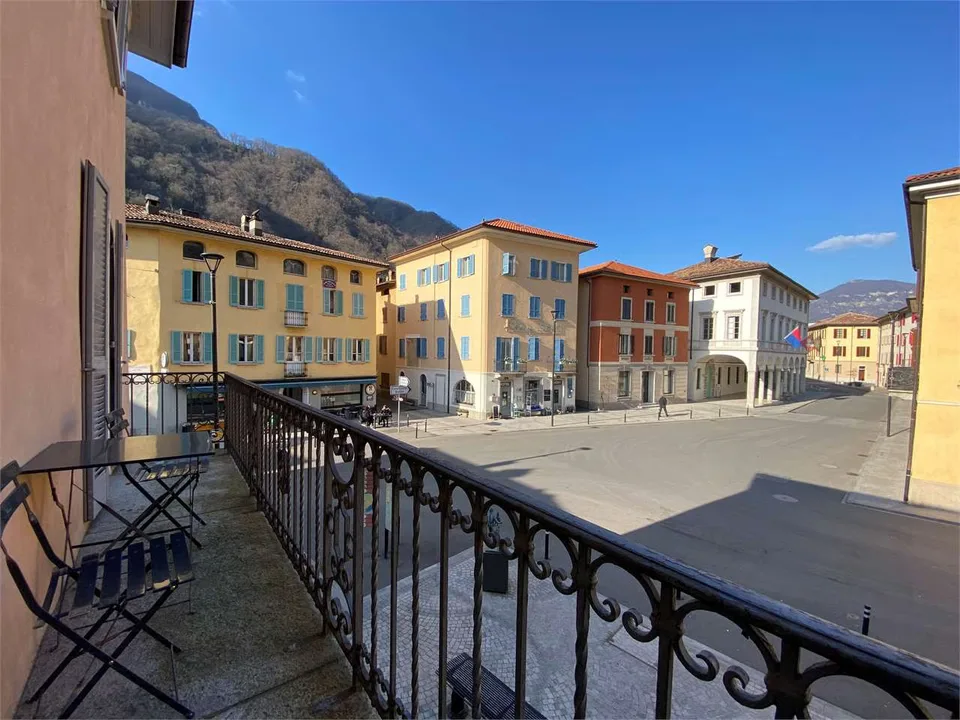 Casa storica di pregio 5,5 locali in affitto a Riva San Vitale