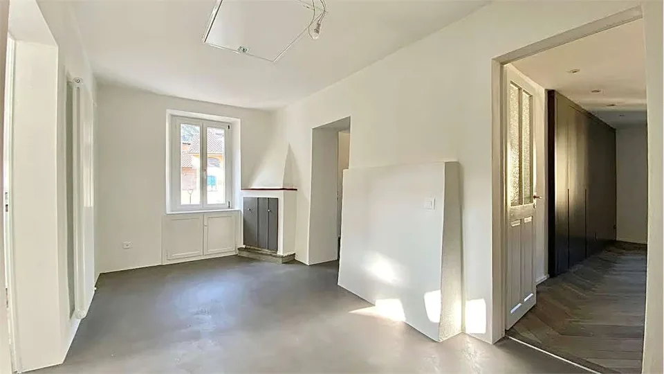 Casa storica di pregio 5,5 locali in affitto a Riva San Vitale