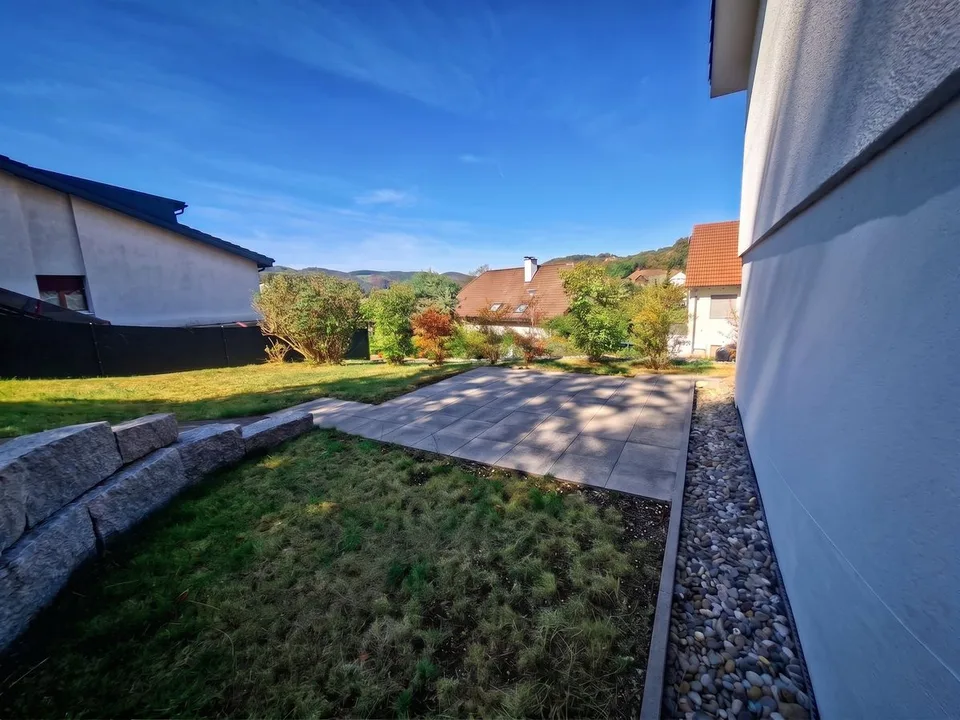 Maison individuelle spacieuse de 5,5 pièces avec vue à Seewen
