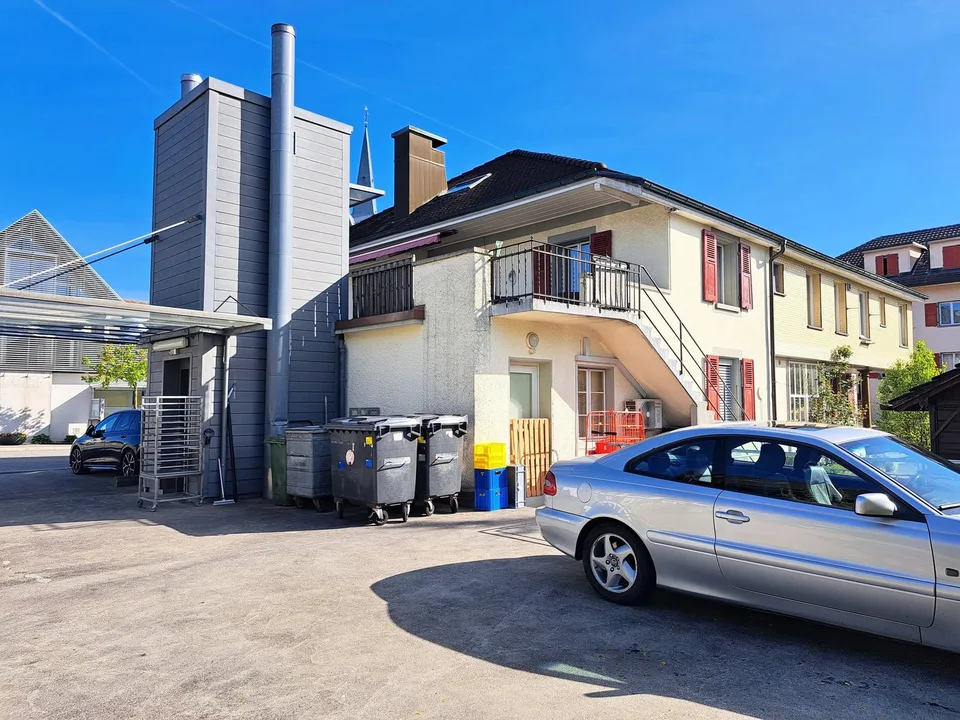 Historical Gem in the Heart of Münchenbuchsee – photo 7 of 17