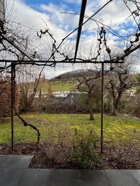 Casa unifamiliare ben tenuta di 5½ locali in posizione tranquilla e soleggiata – foto 15 di 25