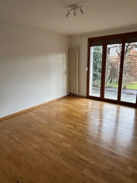 Casa unifamiliare ben tenuta di 5½ locali in posizione tranquilla e soleggiata – foto 14 di 25