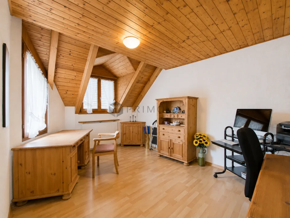 Stilvolles Reihenhaus mit privatem Garten und viel Wohnkomfort – Foto 6 von 10
