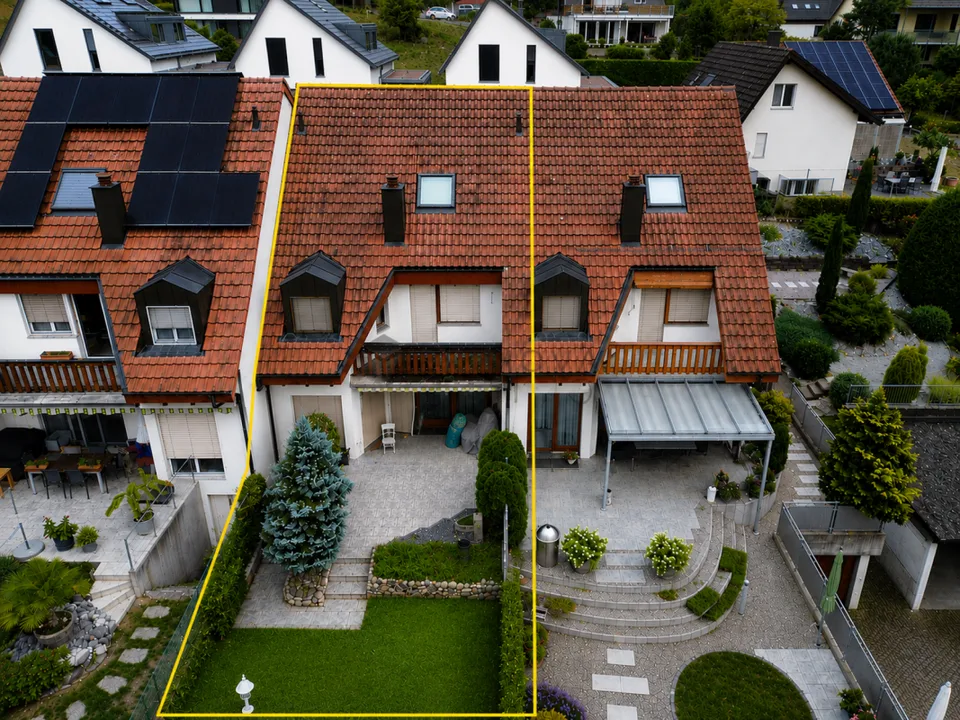 Stilvolles Reihenhaus mit privatem Garten und viel Wohnkomfort – Foto 10 von 10