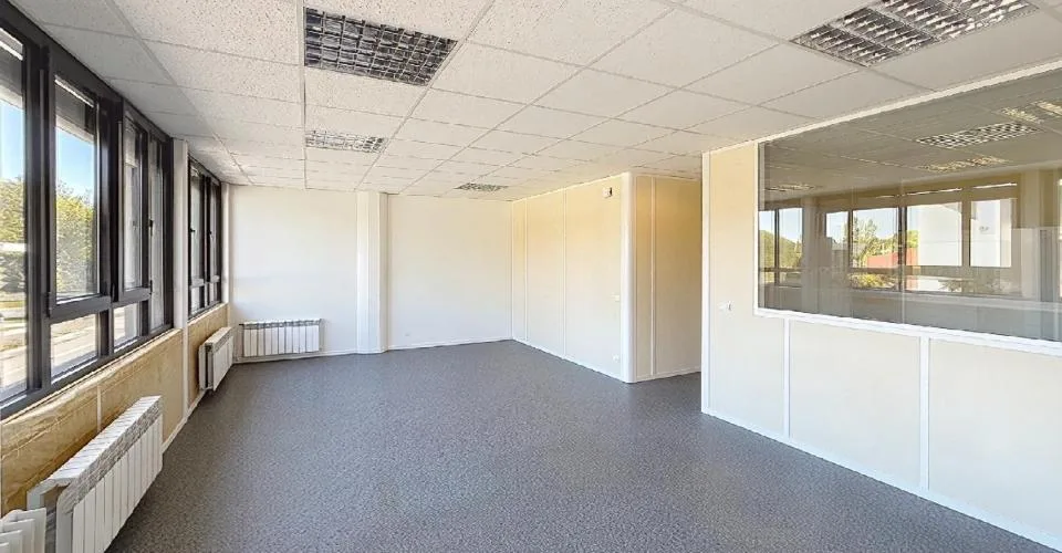 Gewerbefläche von etwa 146 m2 im oberen Erdgeschoss – Foto 9 von 9