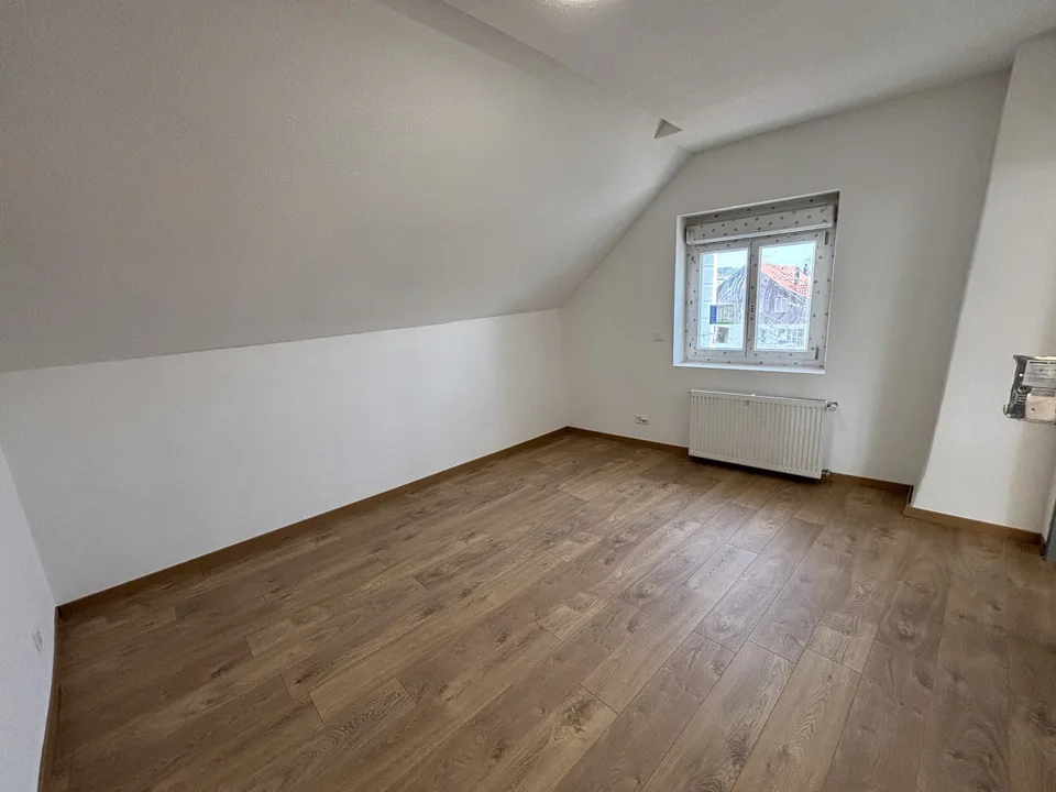 3,5-Zimmer-Wohnung im 1. Stock in Courtedoux zu vermieten