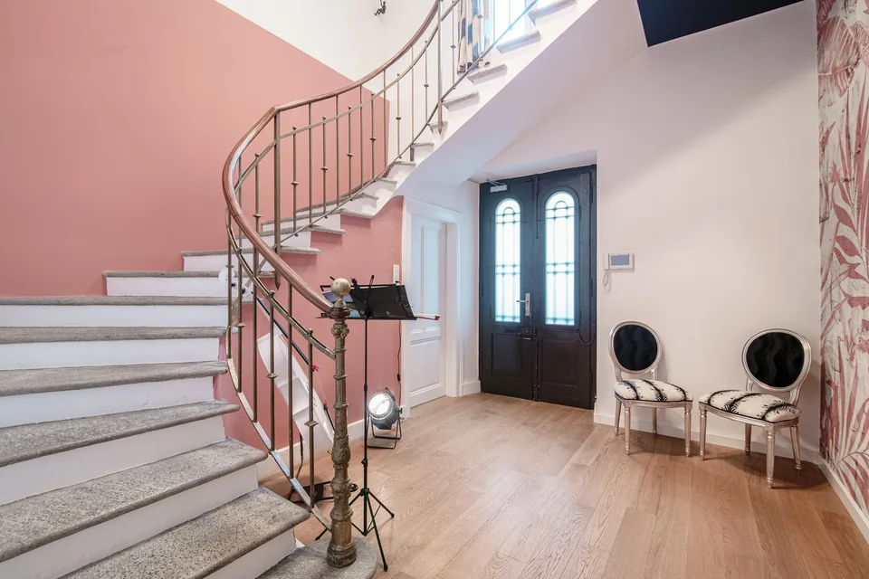 DIRETTAMENTE DAL PROPRIETARIO - Villa in centro a Lugano con piena vista lago – foto 23 di 30