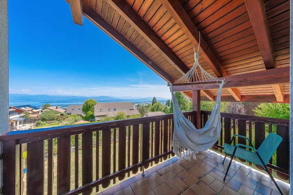 Beautiful house with a view in Arzier! – photo 12 of 13