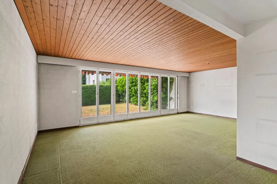 Casa a schiera adatta alle famiglie con due aree giardino e bella vista – foto 6 di 13