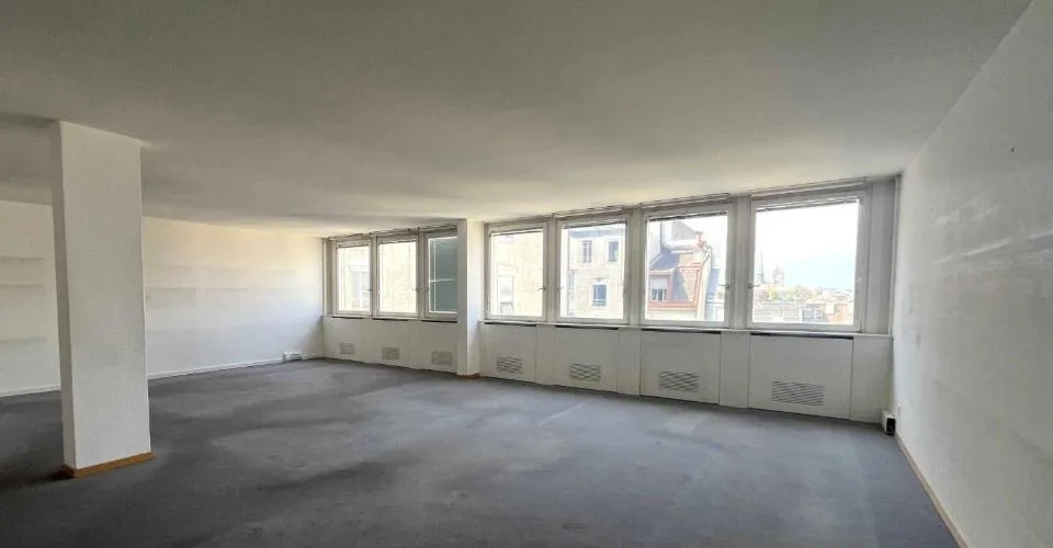 Bureaux 367m2 - Centre-Ville - courte durée – photo 8 sur 24
