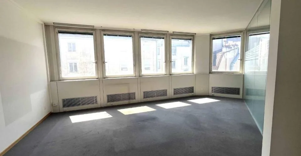 Bureaux 367m2 - Centre-Ville - courte durée – photo 3 sur 24