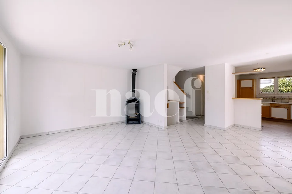 Familienvilla mit privatem Garten in Genthod – Foto 3 von 20