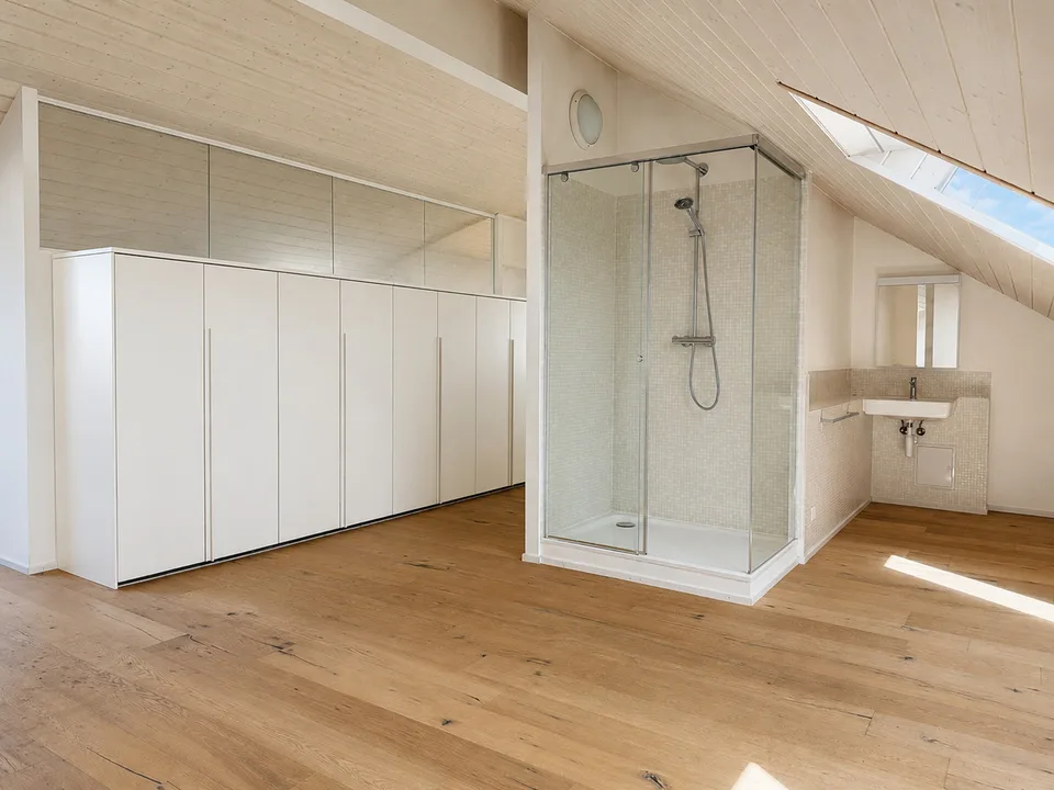 Séjour en double hauteur, 3 chambres de 17 à 18 m² et loft de 51 m² – Foto 8 von 16