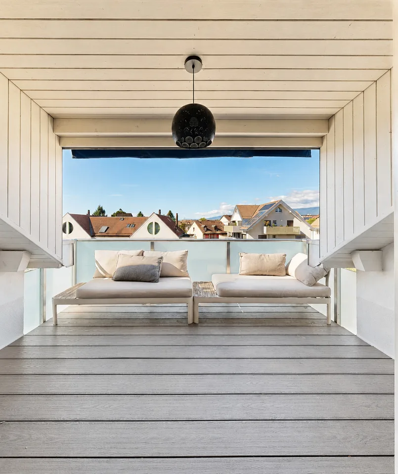 Séjour en double hauteur, 3 chambres de 17 à 18 m² et loft de 51 m² – Foto 3 von 16