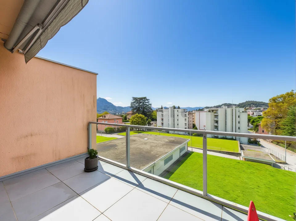 Dachgeschoss-Duplex 4,5 Zimmer Renoviert in Massagno - Erstwohnsitz und Zweitwohnsitz – Foto 23 von 24