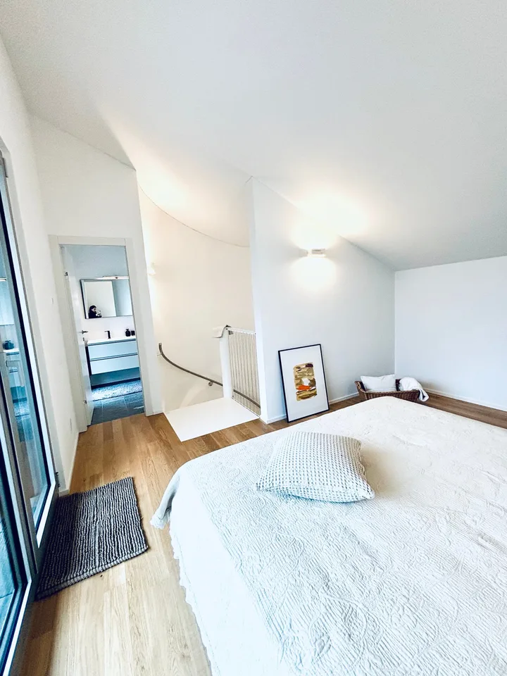 LOCATION AVEC RACHAT POUR STYLE, ARCHITECTURE ET HARMONIE!