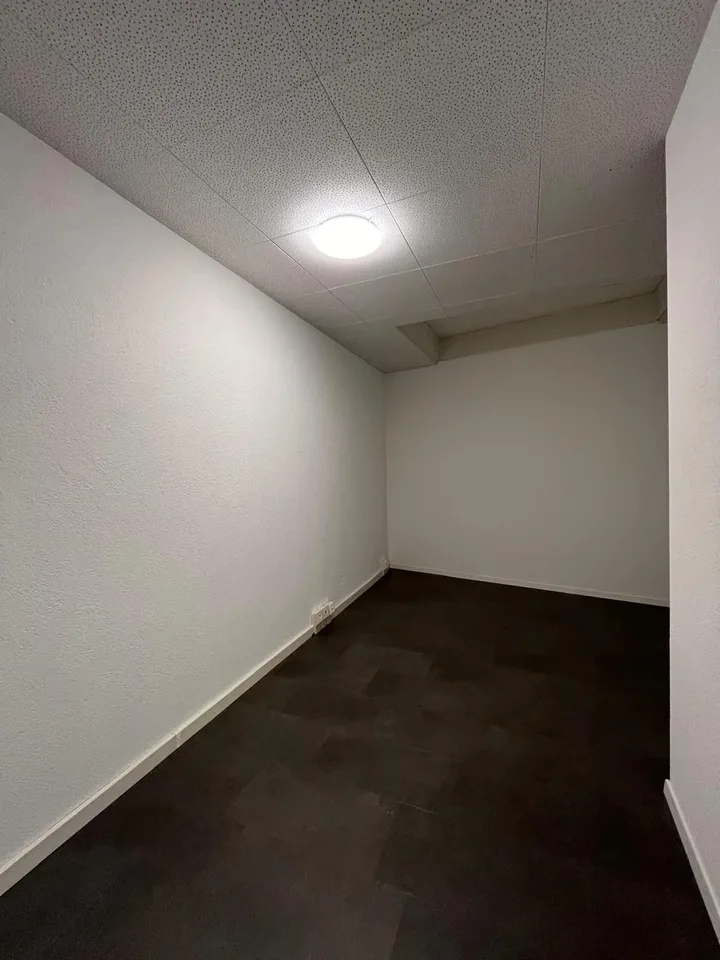 Ladenlokal im Zentrum der Stadt Thun – Foto 11 von 13