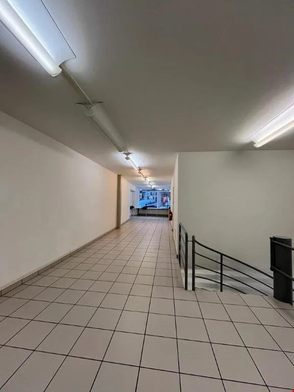 Ladenlokal im Zentrum der Stadt Thun – Foto 6 von 13