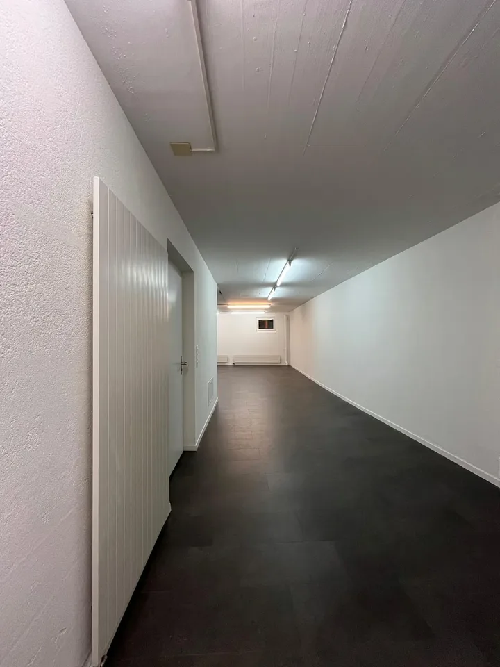 Ladenlokal im Zentrum der Stadt Thun – Foto 10 von 13