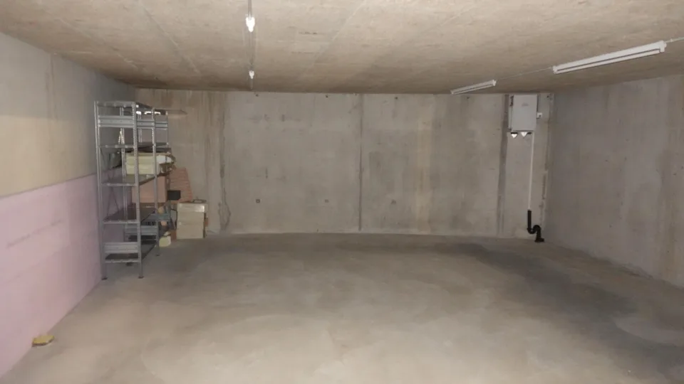 50m2 Lagerraum Netstal - Centro 6 – Foto 3 von 5