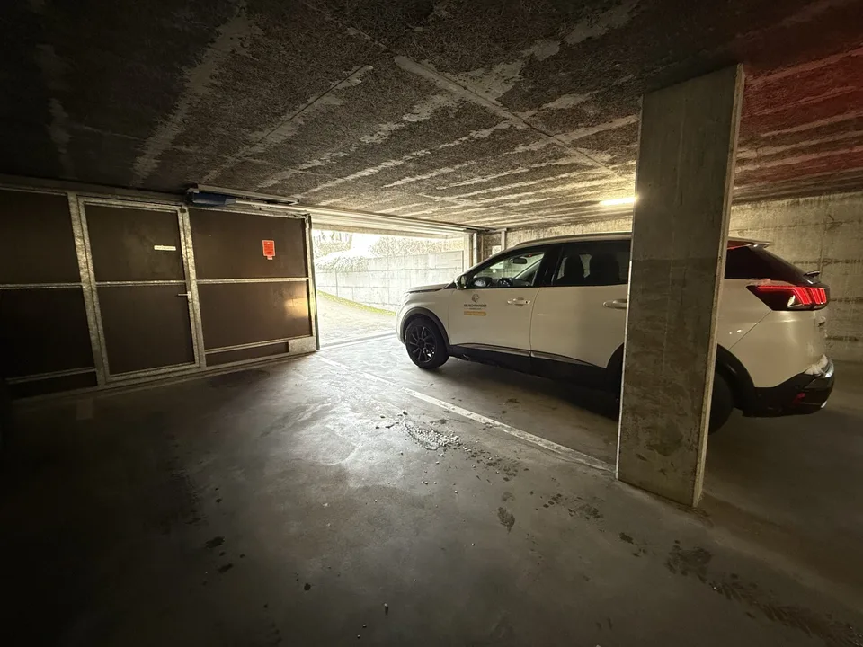 In affitto in un parcheggio sotterraneo 1 posto auto a Delémont – foto 4 di 5