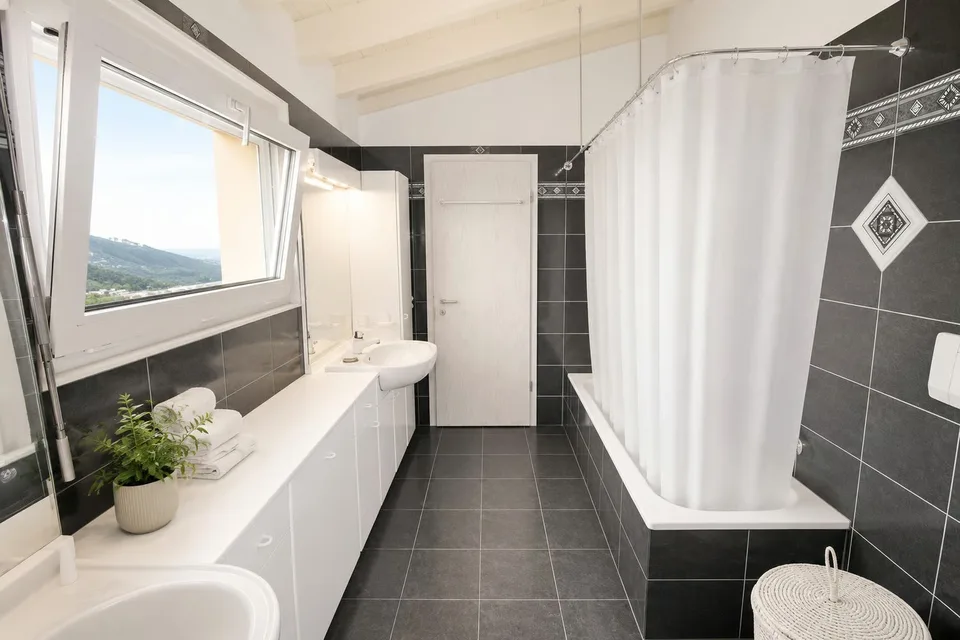 Penthouse mit Seeblick – Foto 9 von 10