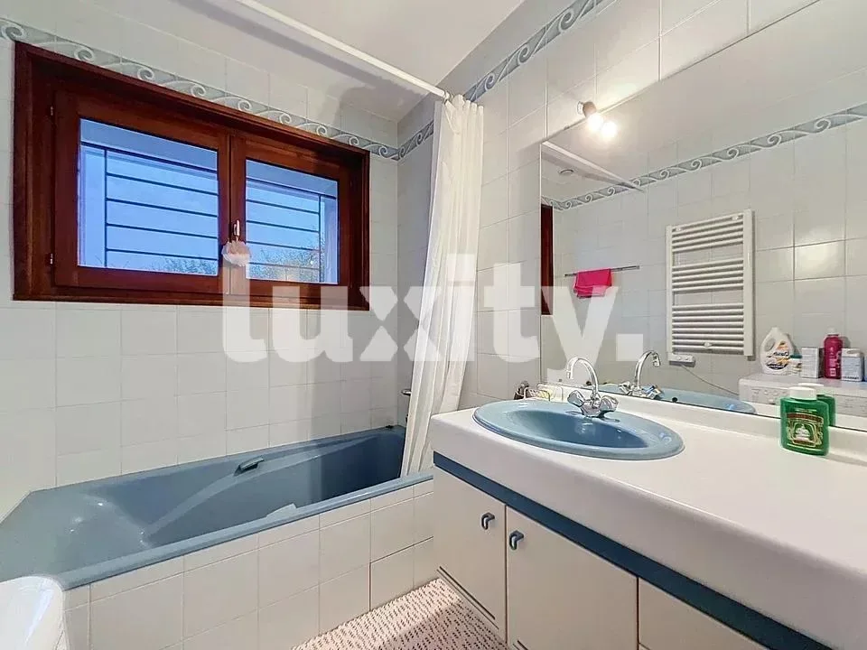 CHENS-SUR-LÉMAN – MAISON CONTEMPORAINE, LUMINEUSE ET AU CALME, À PROXIMITÉ DE GENÈVE – photo 6 sur 8