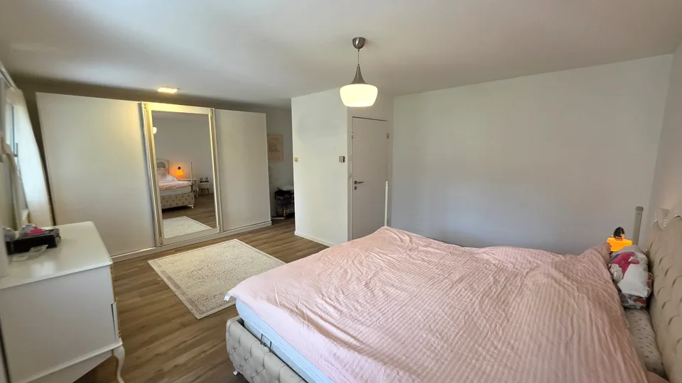 Casa bifamiliare di 5,5 stanze con giardino d'inverno a Diegten in vendita – foto 10 di 13