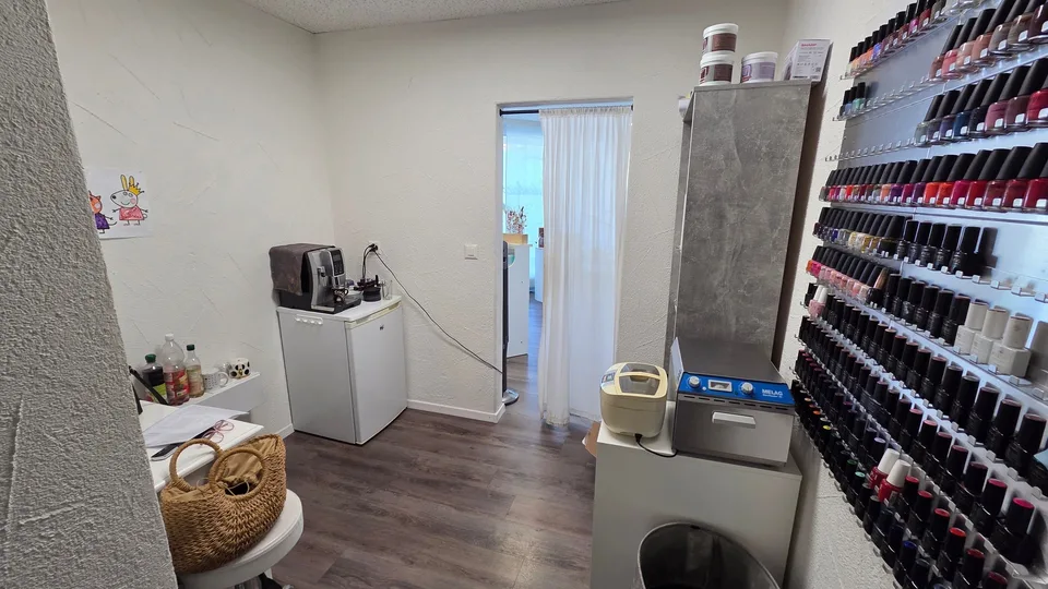 Espace commercial dans un emplacement central attrayant – photo 8 sur 10