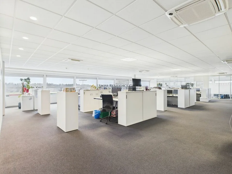 Centre Riedmatt - Espaces de bureau représentatifs avec une infrastructure optimale – photo 6 sur 13