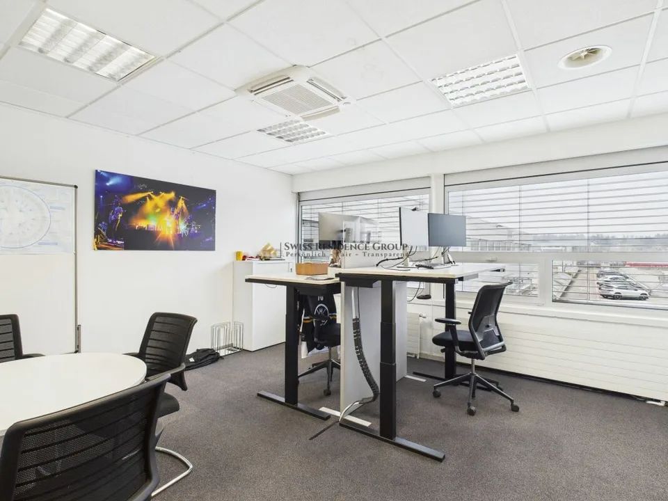 Centre Riedmatt - Espaces de bureau représentatifs avec une infrastructure optimale – photo 8 sur 13