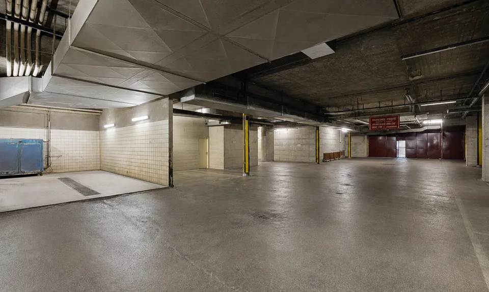 Innenparkplatz in Crans-Montana – Foto 4 von 8