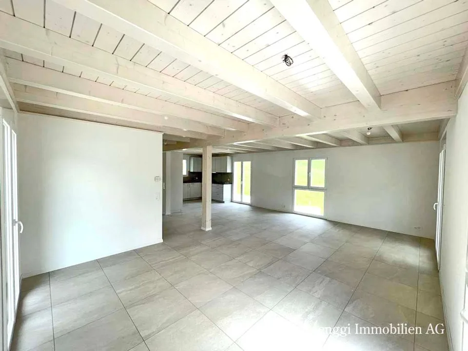 Nuova e spaziosa casa unifamiliare da 5 a 7,5 stanze con vista a Läufelfingen – foto 7 di 13