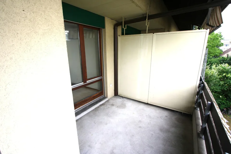 Geräumige 4.5-Zimmer-Wohnung mit Balkon in Münchenbuchsee