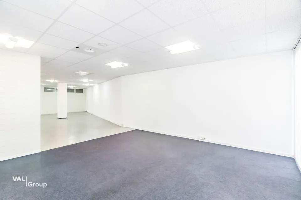 Spazio commerciale attraente in posizione privilegiata, Brig-Glis