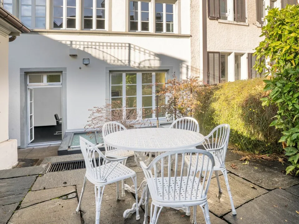 Repräsentatives Boutique-Headquarter in Zürichs historischer Altstadt – Foto 11 von 13