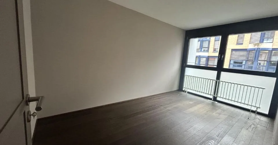 Spacieux bureaux au 2ème étage – photo 5 sur 8