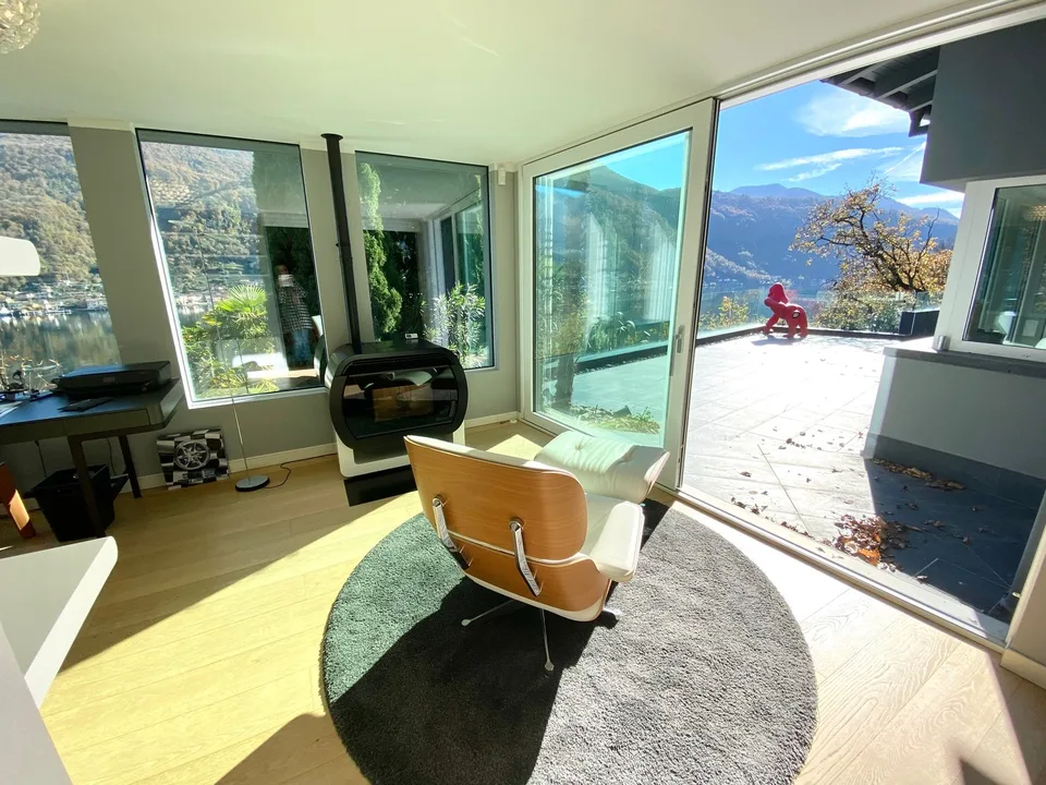 Stilvolle Villa mit privatem Spa & Pool mit Blick auf den See – Foto 14 von 17