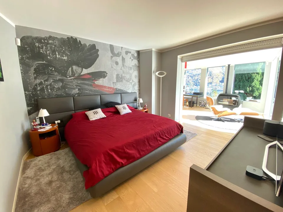 Stilvolle Villa mit privatem Spa & Pool mit Blick auf den See – Foto 7 von 17
