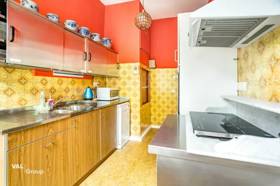 Ex hotel con un potenziale straordinario in una posizione da sogno con vista mozzafiato nel Lötschental