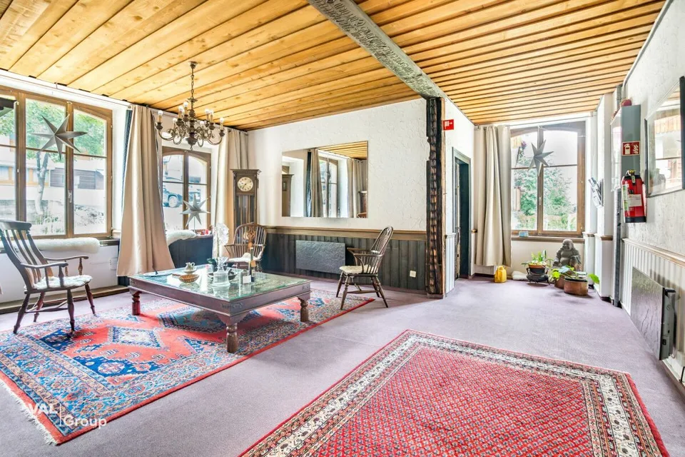 Ex hotel con un potenziale straordinario in una posizione da sogno con vista mozzafiato nel Lötschental
