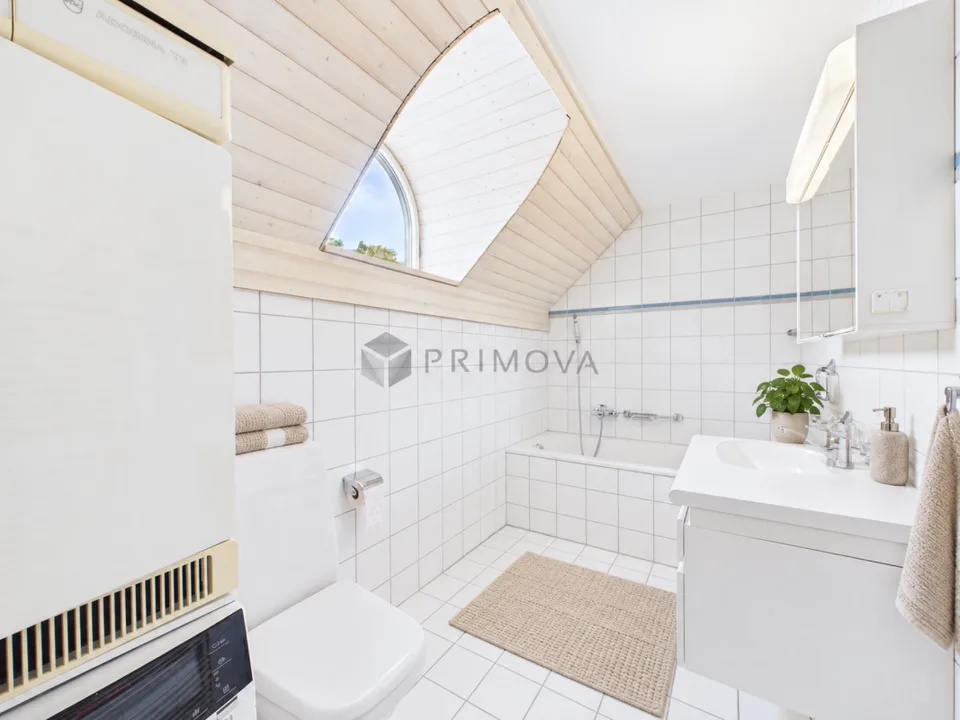 Luce, Charme & Comfort - Appartamento mansardato di 2,5 stanze a Klingnau – foto 7 di 16