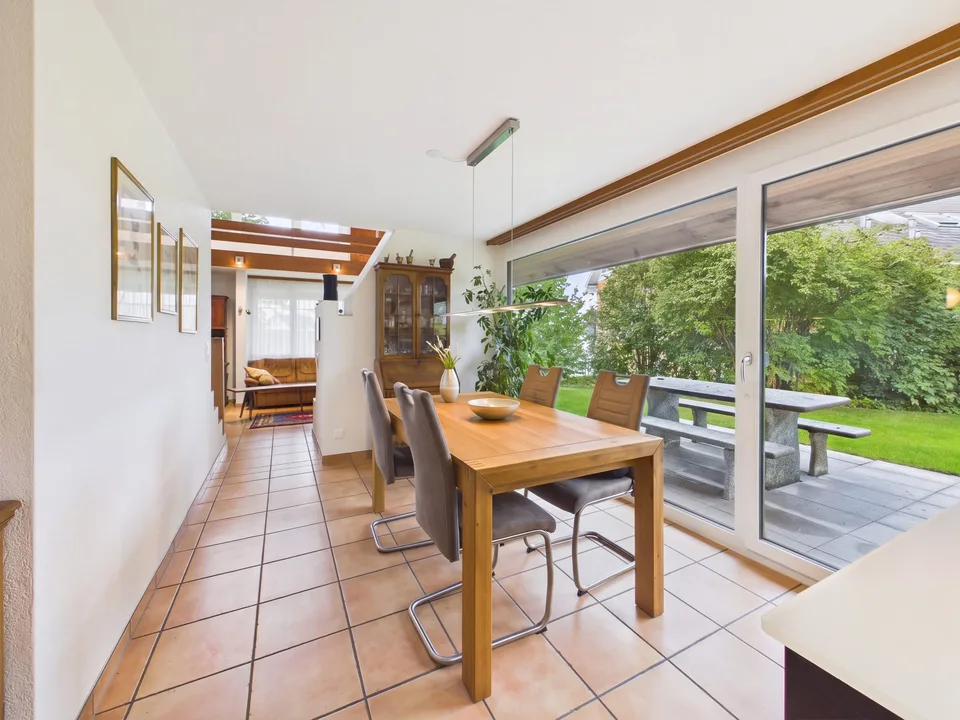 Casa unifamiliare di 4,5 stanze con giardino in vendita a Obfelden – foto 6 di 23