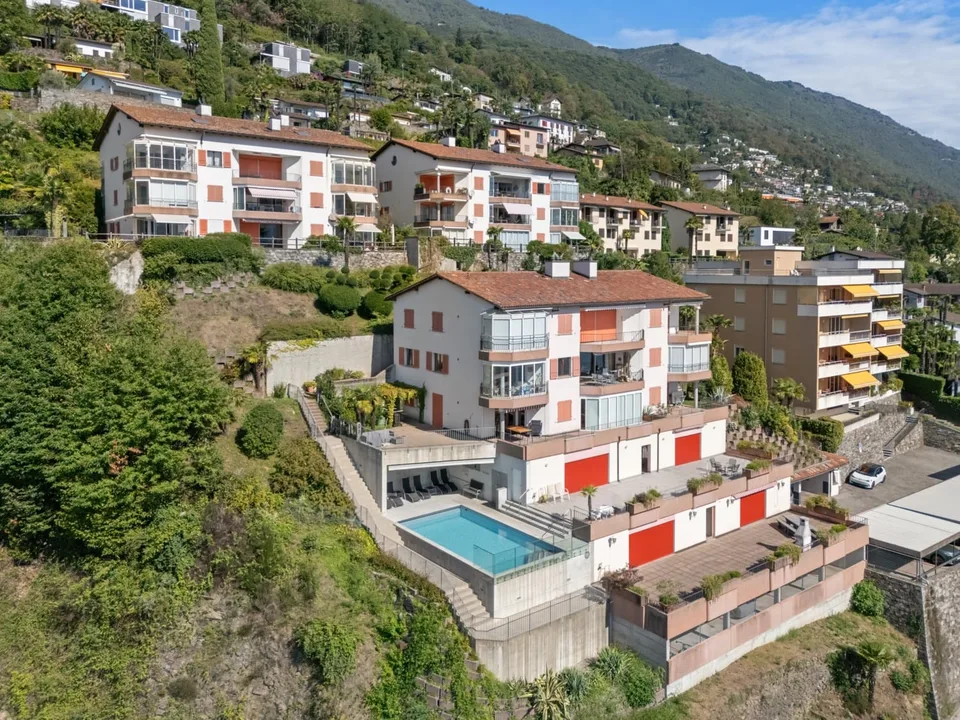 RESERVIERT - 2.5-Zimmer-Attikawohnung mit Panoramasicht in Brissago kaufen – Foto 2 von 13