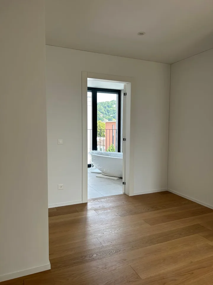 MASSAGNO - helles Penthouse zur Miete