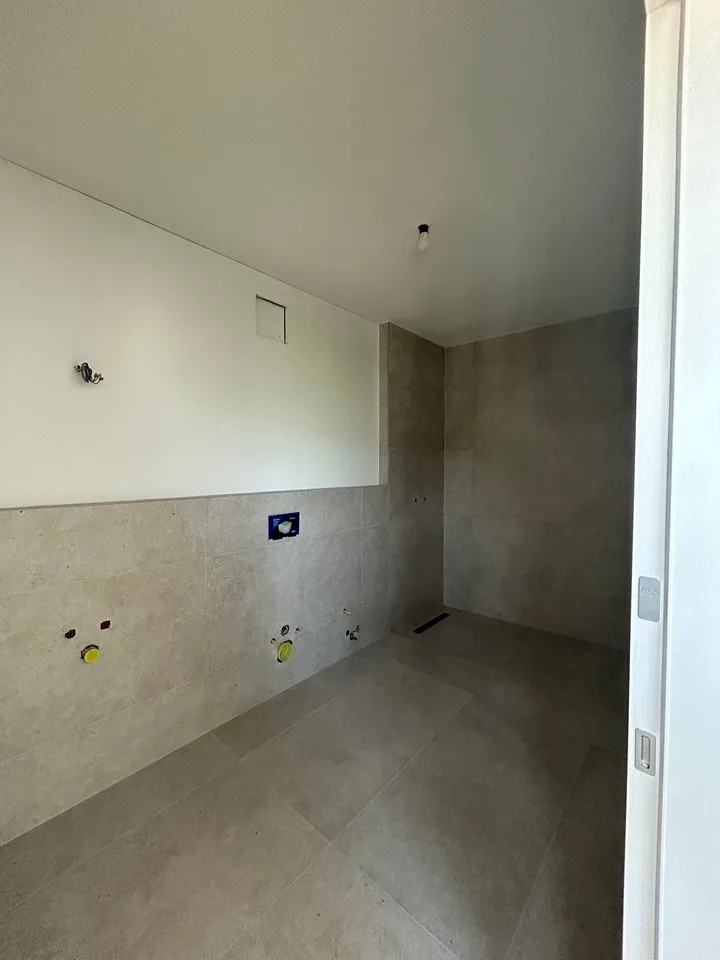 MASSAGNO - helles Penthouse zur Miete