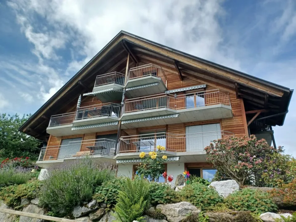 Helle Duplex-Wohnung im Dachgeschoss