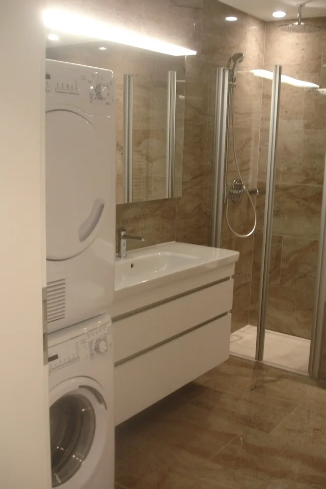 WE RENT A 3.5 ROOM APARTMENT WITH TERRACE IN LOSONE